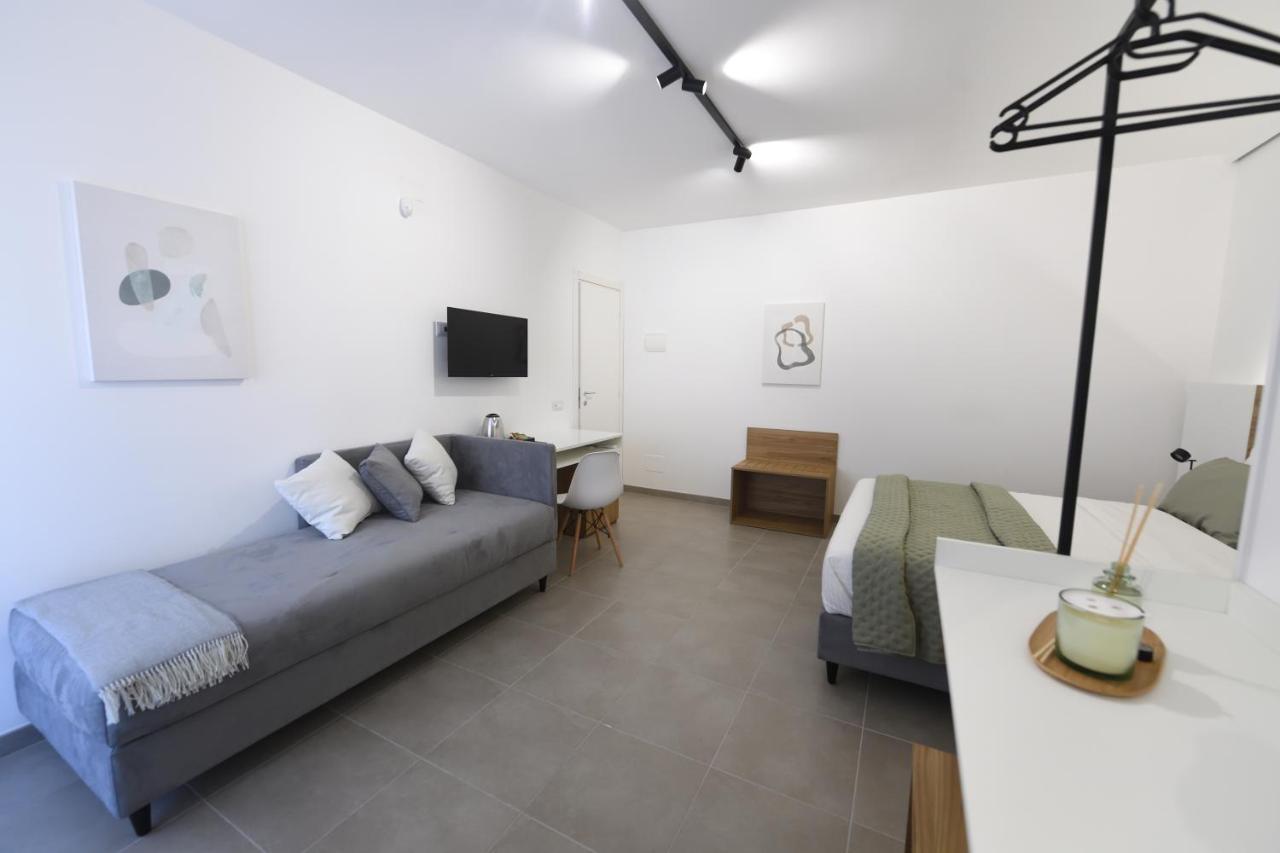 Blu In Blu Comfort Rooms Terrasini Exterior photo