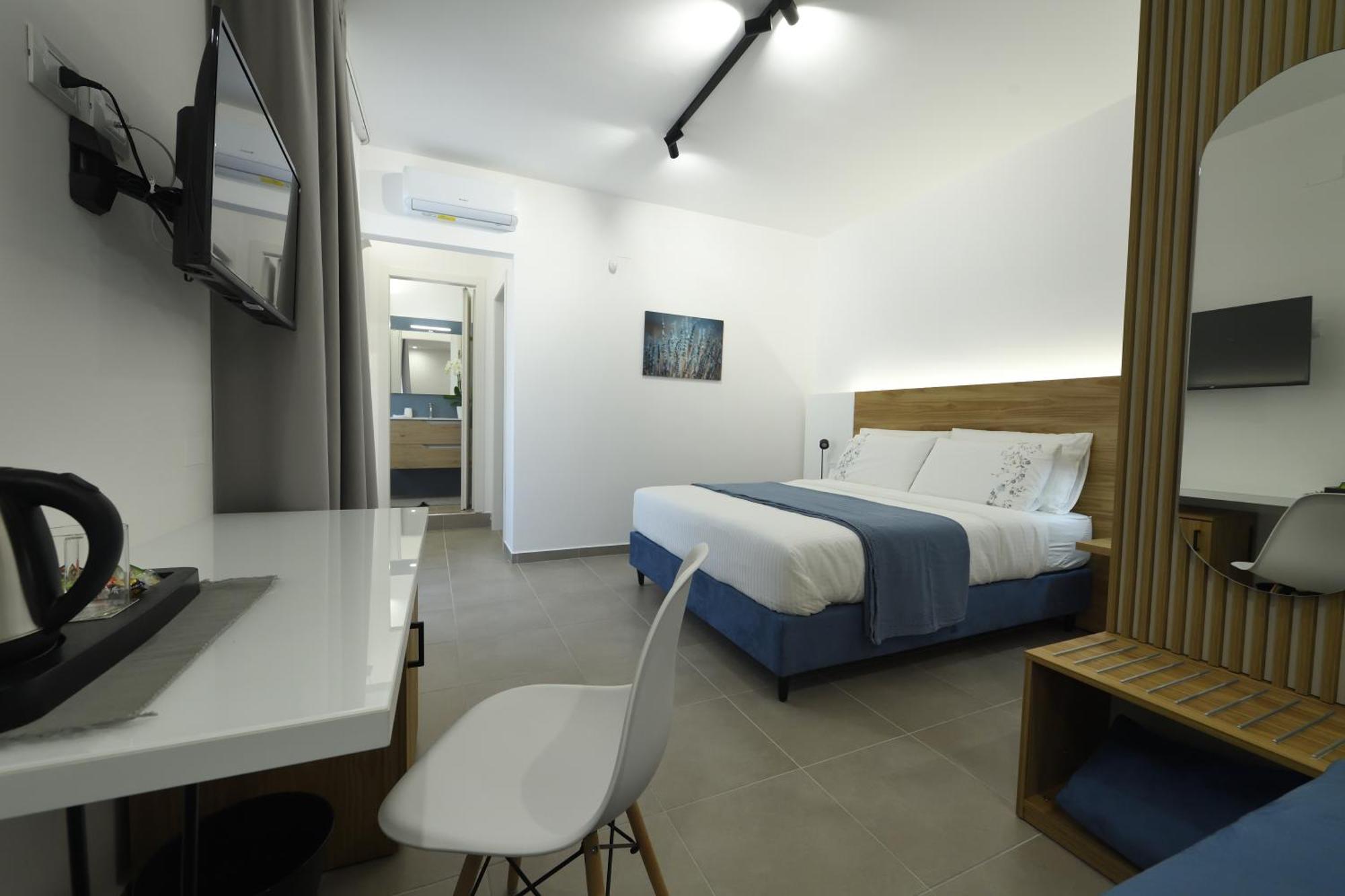 Blu In Blu Comfort Rooms Terrasini Exterior photo